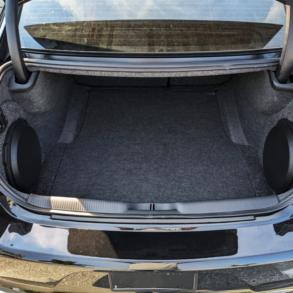 Charger-Hemi-custom-sub-box-7